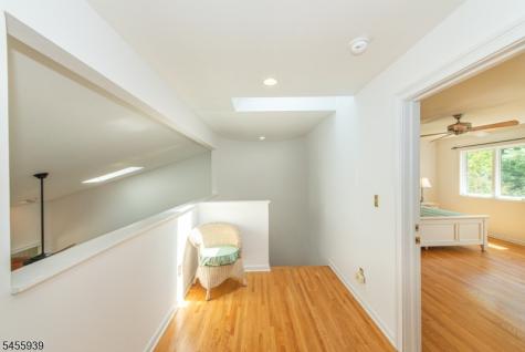 31 Lockley Court Mountain Lakes NJ 07046