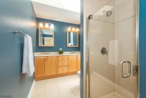 31 Lockley Court Mountain Lakes NJ 07046