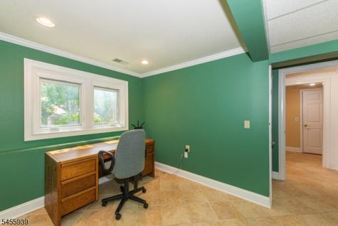31 Lockley Court Mountain Lakes NJ 07046