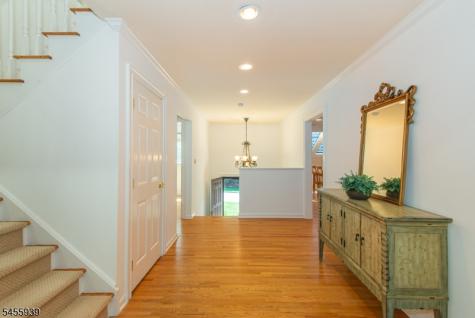 31 Lockley Court Mountain Lakes NJ 07046