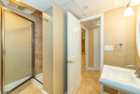 31 Lockley Court Mountain Lakes NJ 07046