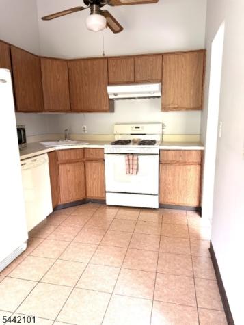 608 Spruce Hills Drive Glen Gardner NJ 08826