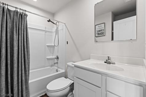 17 Parsons Drive Edgewater Park NJ 08010