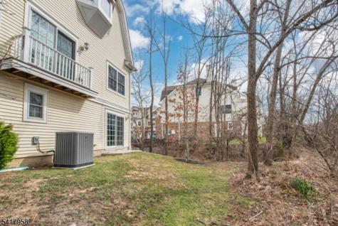 21 Riverbend Court New Providence NJ 07974
