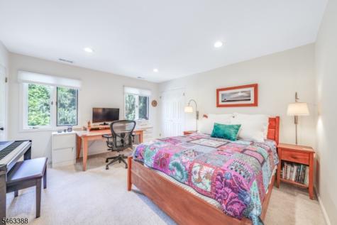 27 Village Green Court South Orange Village NJ 07079