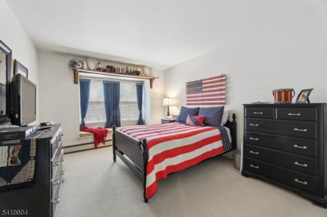 7 Valen Court Franklin Lakes NJ 07417