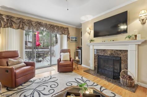 7 Valen Court Franklin Lakes NJ 07417