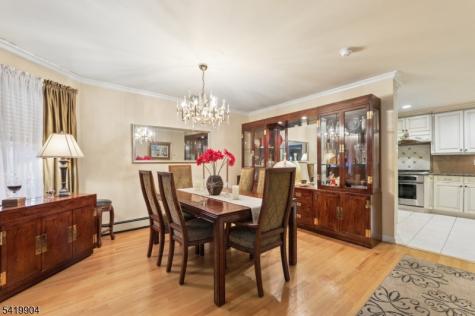 7 Valen Court Franklin Lakes NJ 07417