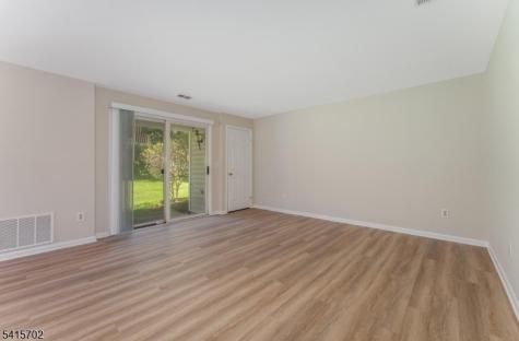 107 Huckleberry Court Readington NJ 08887