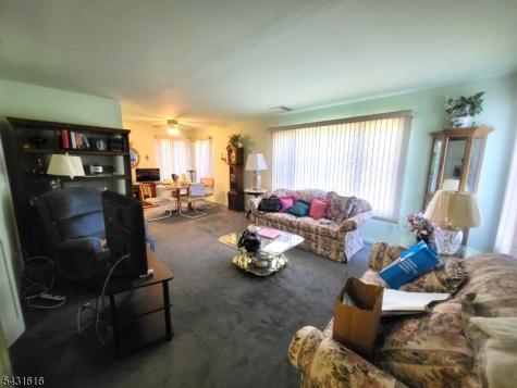 2 Grand Avenue Hawthorne NJ 07506