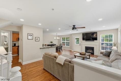 28 Mountainside Drive Pompton Lakes NJ 07442