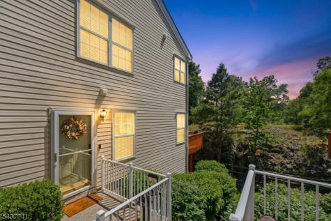 28 Mountainside Drive Pompton Lakes NJ 07442
