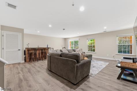 28 Mountainside Drive Pompton Lakes NJ 07442