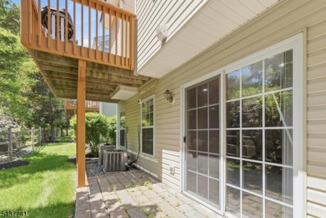 28 Mountainside Drive Pompton Lakes NJ 07442