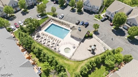 28 Mountainside Drive Pompton Lakes NJ 07442