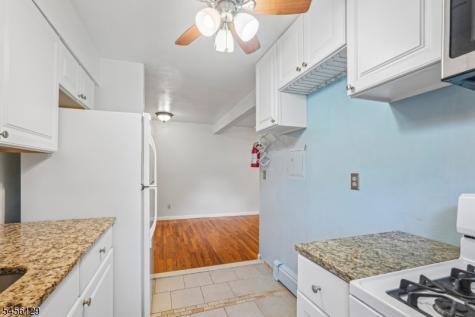 401 Us Highway 22 North Plainfield NJ 07060