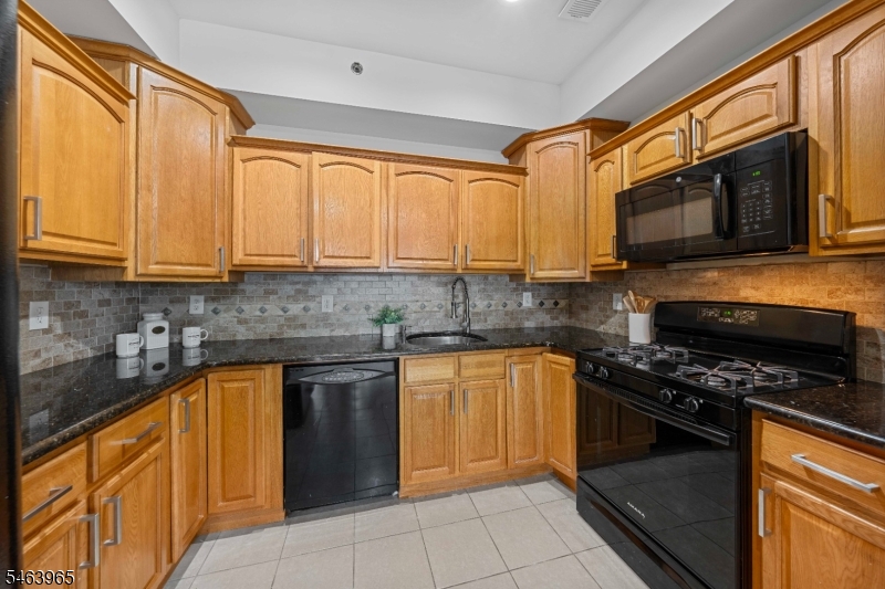 351 S Broad Street Elizabeth NJ 07202
