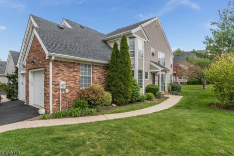 242 Laurel Court Readington NJ 08889