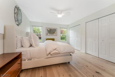242 Laurel Court Readington NJ 08889
