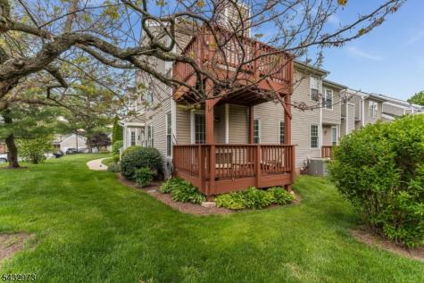 242 Laurel Court Readington NJ 08889