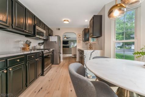 242 Laurel Court Readington NJ 08889