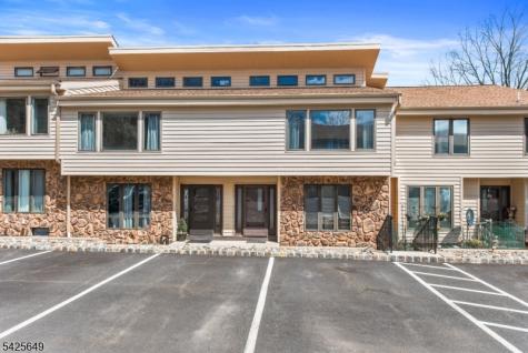 311 Cheyenne Road Andover NJ 07848