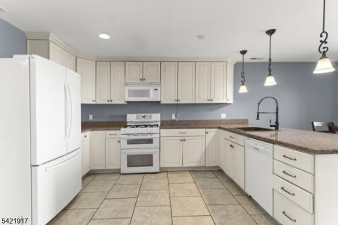 5 Eagles Nest Drive Vernon NJ 07462