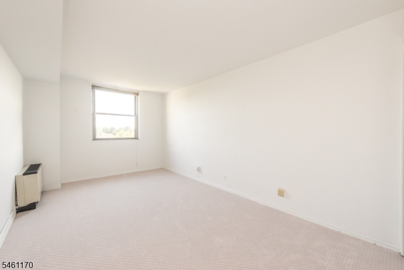530 Valley Road Montclair NJ 07043