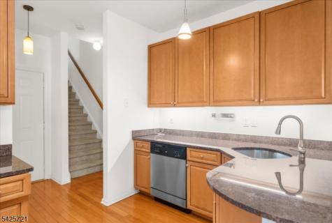 22 Samson Drive Raritan NJ 08822