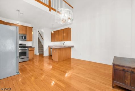 22 Samson Drive Raritan NJ 08822