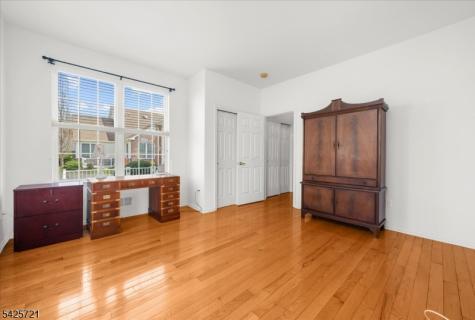 22 Samson Drive Raritan NJ 08822