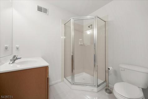 22 Samson Drive Raritan NJ 08822