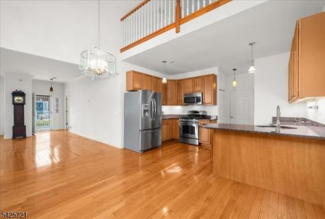 22 Samson Drive Raritan NJ 08822