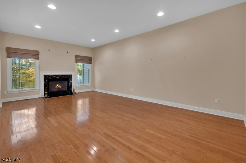 25 Jade Lane Denville NJ 07834