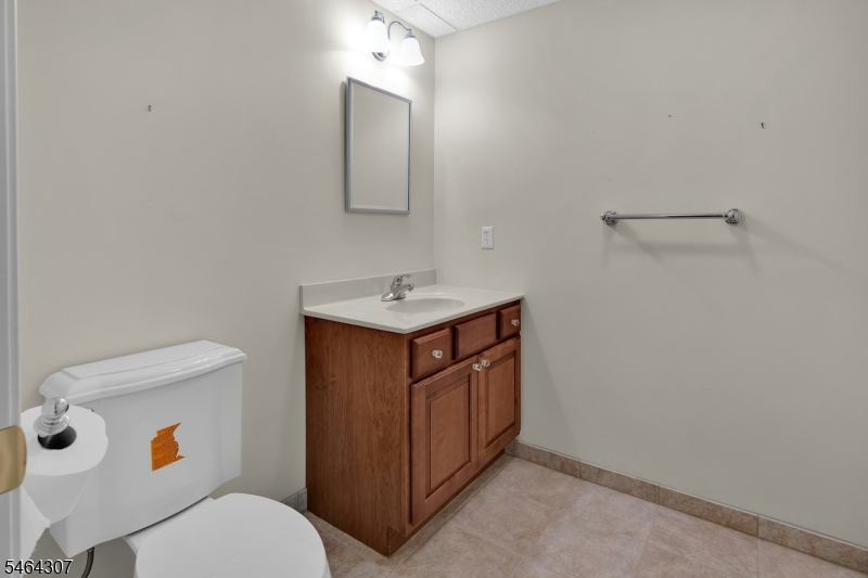 25 Jade Lane Denville NJ 07834