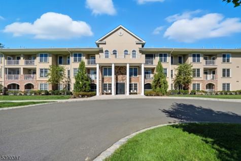 208 Fischer Court Rockaway NJ 07834