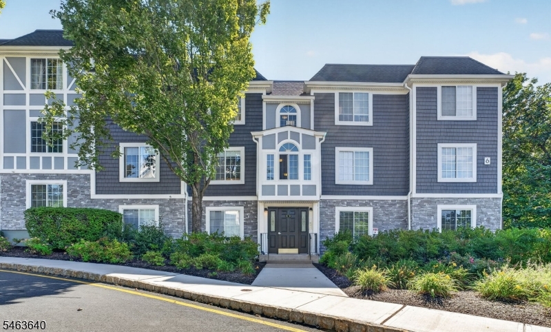 73 Village Drive Morris NJ 07960