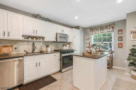 198 Crestview Road Bridgewater NJ 08807