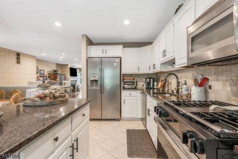 198 Crestview Road Bridgewater NJ 08807