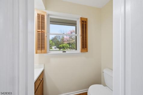 203 Knoll Way Rocky Hill NJ 08553