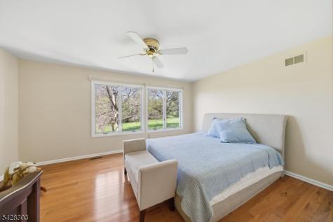 203 Knoll Way Rocky Hill NJ 08553