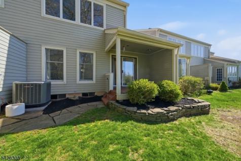 203 Knoll Way Rocky Hill NJ 08553