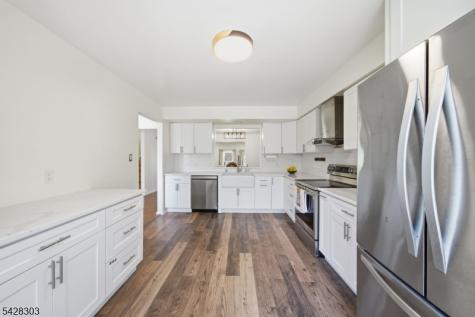 203 Knoll Way Rocky Hill NJ 08553