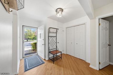 203 Knoll Way Rocky Hill NJ 08553