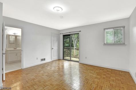 15 Krenkel Court Raritan NJ 08822