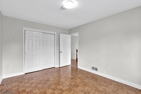 15 Krenkel Court Raritan NJ 08822