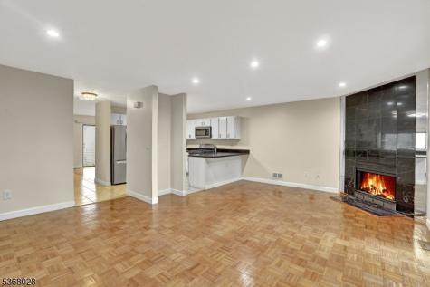 15 Krenkel Court Raritan NJ 08822