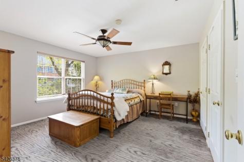 2063 Drake Court Mahwah NJ 07430