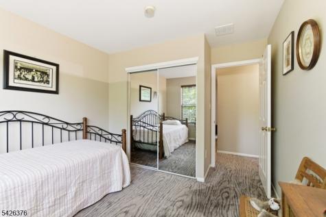 2063 Drake Court Mahwah NJ 07430