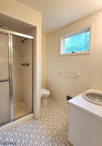 51 Peach Hill Court Ramsey NJ 07446